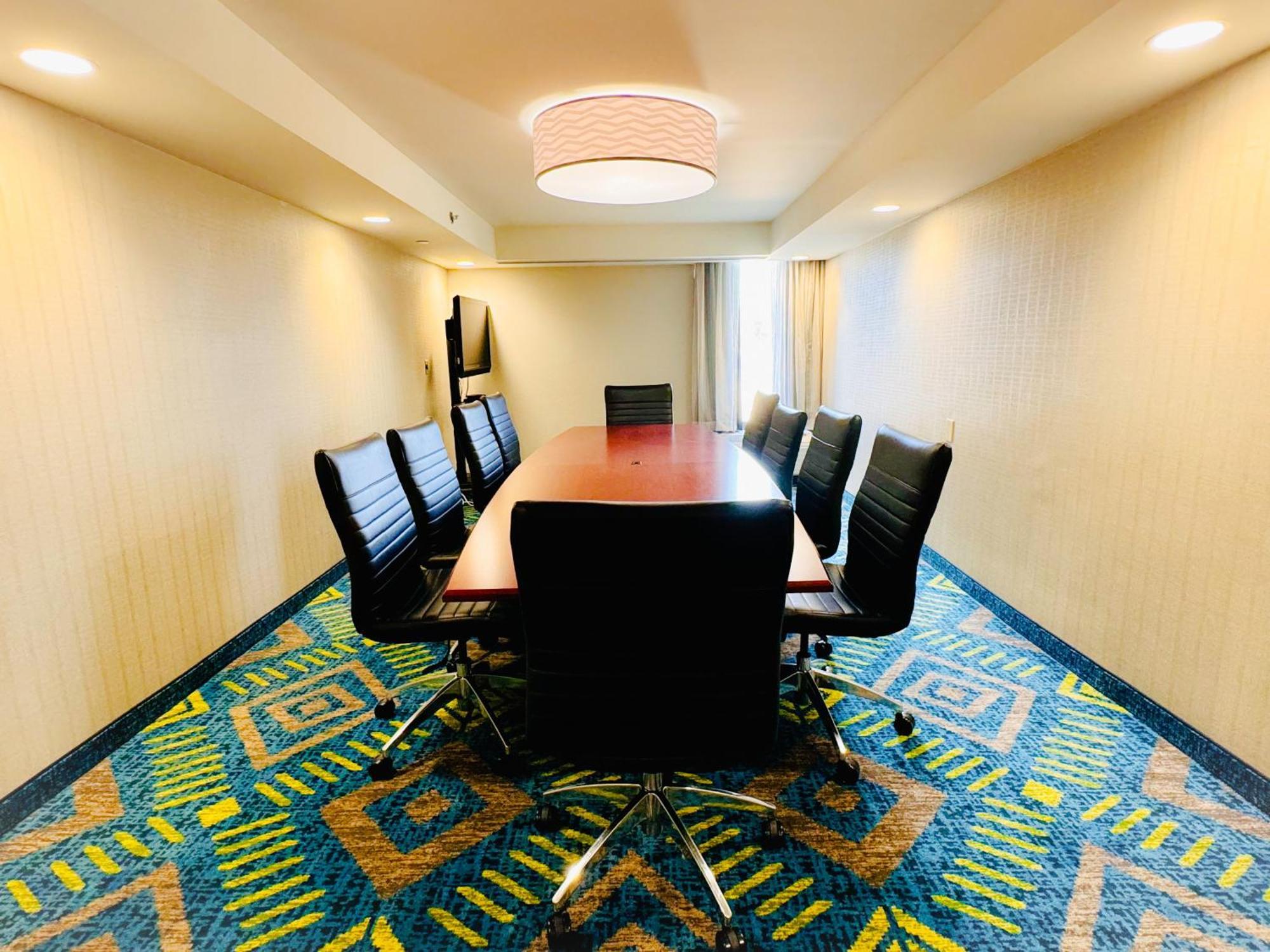 Heritage Inn & Suites St Louis Fenton, Trademark By Wyndham Bagian luar foto