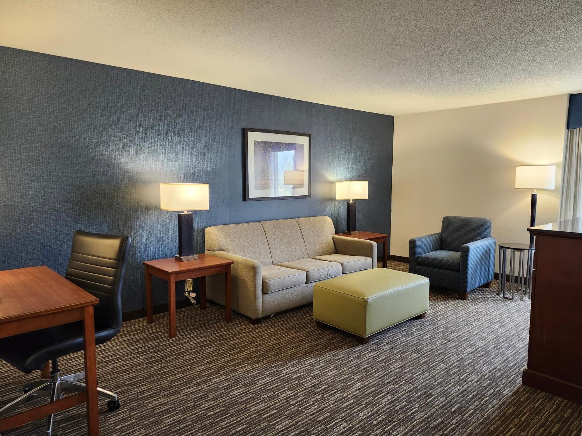 Heritage Inn & Suites St Louis Fenton, Trademark By Wyndham Bagian luar foto
